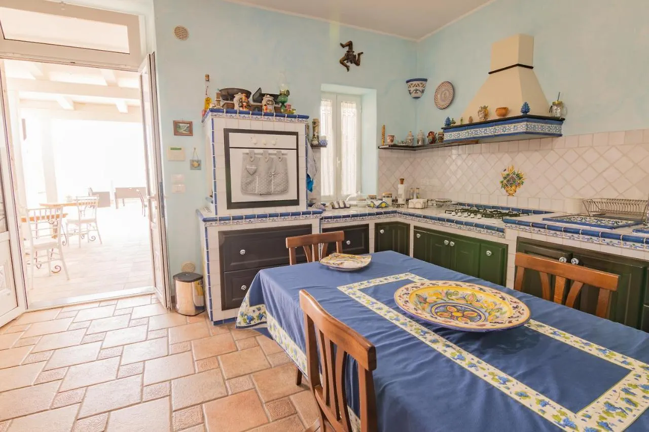 B&B Ottocento Sul Mare Nizza di Sicilia Italy