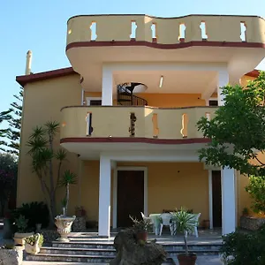 Bed & Breakfast Montesole Holiday, Licata